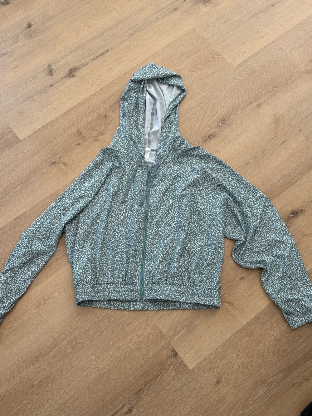 Zella Teal Printed windbreaker- Women